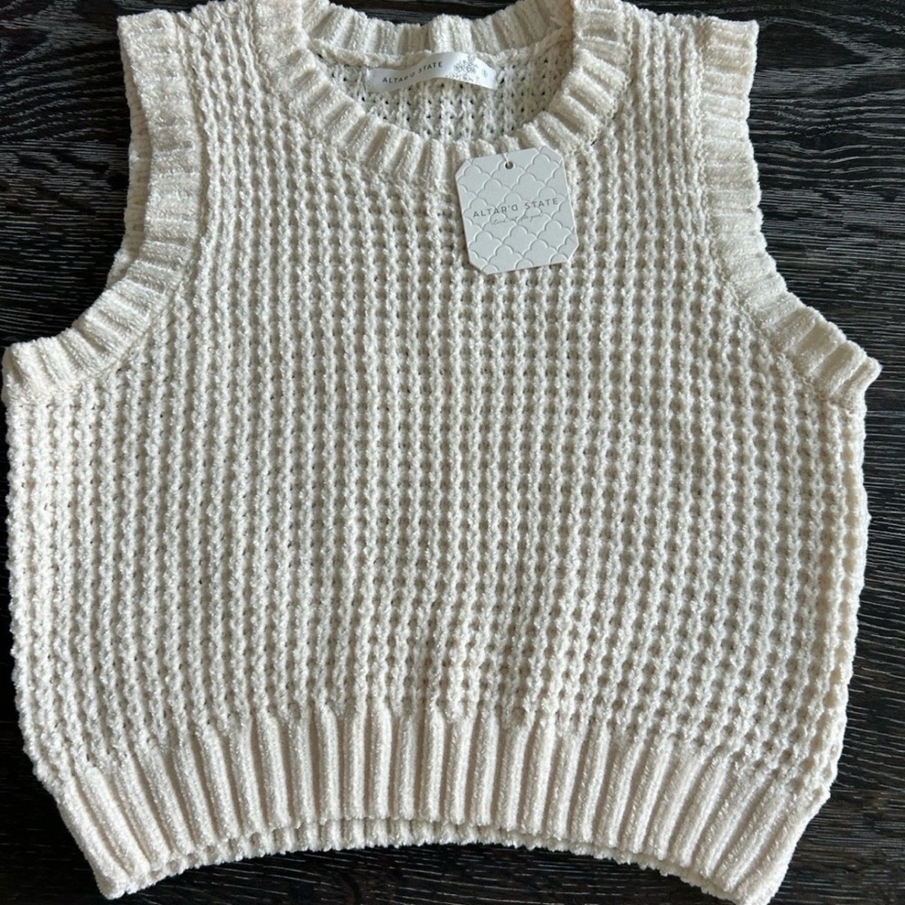 NWT Altar'd State Vest Sweater Crop Top Chenille Waffle Knit Pearl Ivory Small